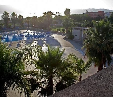 B&B Baia Dello Stretto Gallico Marina Экстерьер фото
