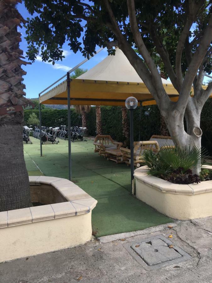 B&B Baia Dello Stretto Gallico Marina Экстерьер фото